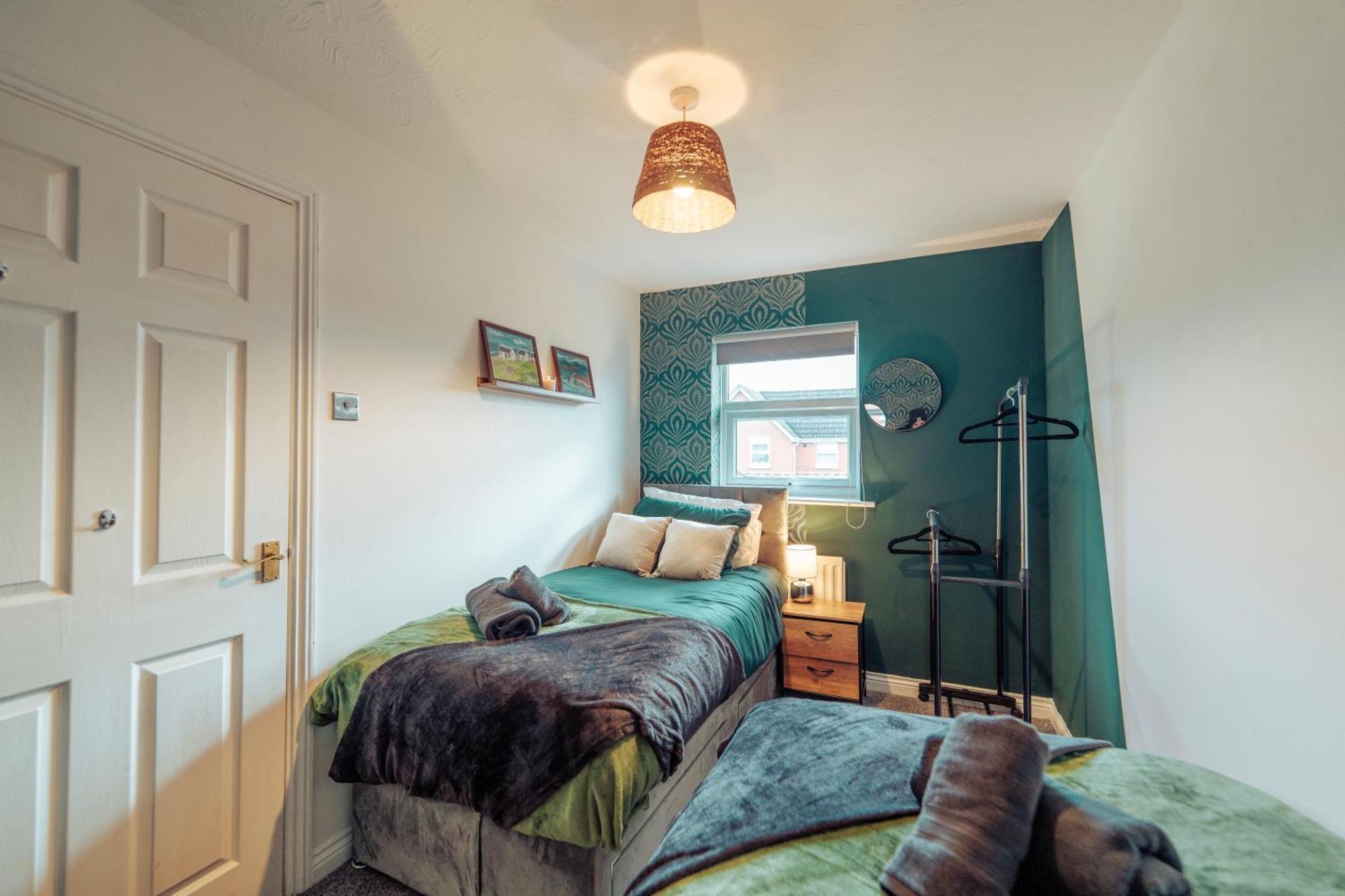 2 Bedroom Peaceful Home, Colchester Mile End Екстер'єр фото